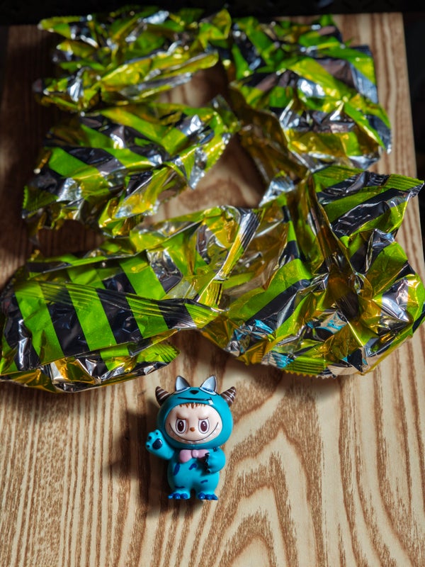 Sachet mystère labubu déguisement